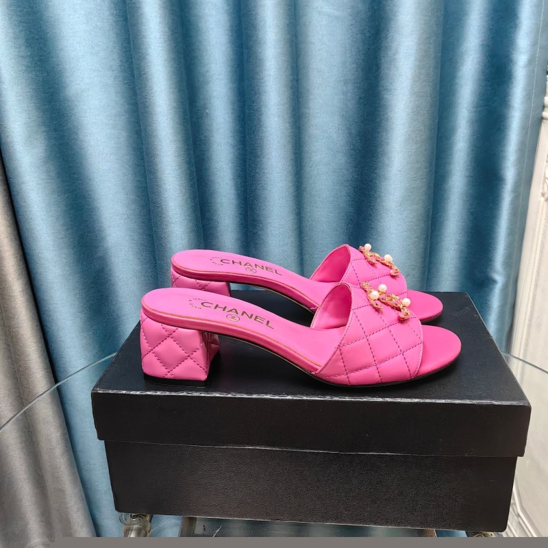 Ch*el slippers